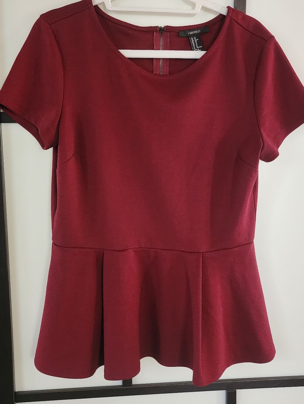 Forever 21 Maroon Short-Sleeve Peplum Top XL